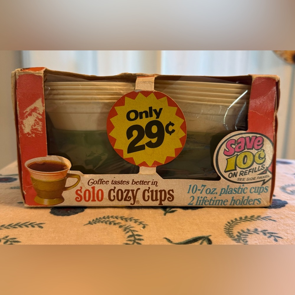 Vintage Solo Cozy Cups-In Original Packaging!